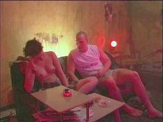 Голая Эшли Шэпперт в фильме «Живая еда» фото #14