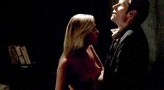 Голая Эшли Элизабет Пирс в фильме «Темные времена» фото #2