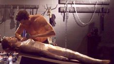 Голая Эшлинн Йенни в сериале «Подчинение» фото #55