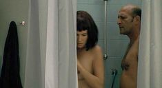 Голая Яэль Абекассис в фильме «Алила» фото #10