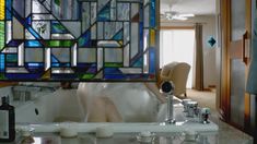 Голая Яэль Стоун в сериале «Оранжевый — хит сезона» фото #6