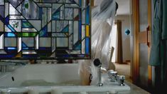 Голая Яэль Стоун в сериале «Оранжевый — хит сезона» фото #7