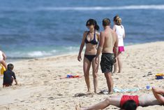 Дженнифер Лоуренс на пляже в Гавайях фото #3