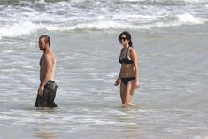 Дженнифер Лоуренс на пляже в Гавайях фото #12