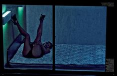 Полностью голая Ким Кардашьян в журнале Love