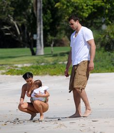 Красотка Ким Кардашьян отдыхает на пляже Пуэрто-Вальярта фото #37