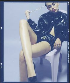 Майли Сайрус в фотосессии для альбома Bangerz фото #78