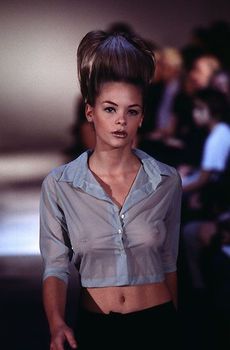 Засветы Джейми Кинг на подиуме фото #3