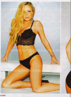 Красавица Имоджен Бэйли в сексуальном белье для журнала ZOO фото #2