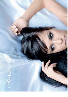 Абсолютно обнажённая Джейн Биркин снялась в журнале Playboy фото #7