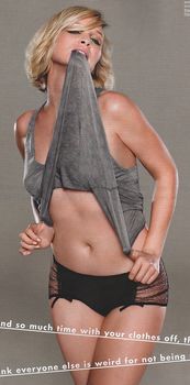 Горячая Джоанна Пейдж на эротических фото в журнале FHM фото #5