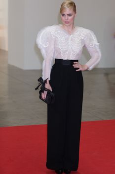 Соски Мелиссы Джордж на благотворительном мероприятии Convivio фото #10