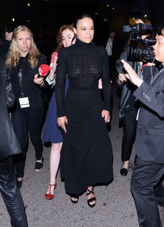 Мишель Родригес в прозрачном наряде на Каннском кинофестивале фото #28