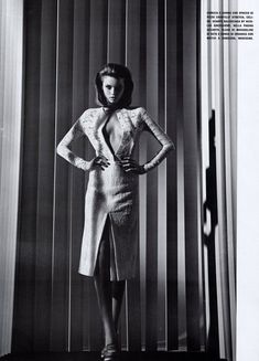 Обнаженная красавица Эбби Ли Кершоу в журнале Vogue фото #2