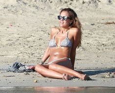 Соблазнительная Джессика Альба на пляже в Кабо-Сан-Лукас фото #4