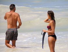 Сексапильная Джессика Альба в бикини на пляже в Мексике фото #10