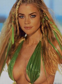 Обнаженная Дениз Ричардс  в журнале Playboy фото #3