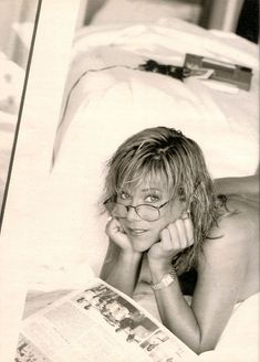 Игривая Саманта Фокс разделась в журнале Playboys Nude Celebrities фото #5