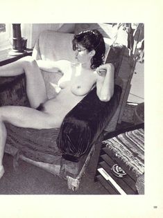 Оюнаженная Мадонна  в журнале Playboy фото #7