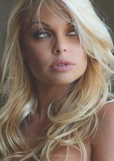 Джесси Джейн разделась в журнале Playboy фото #4