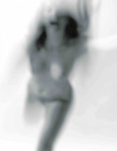 Обнаженная Жюльет Бинош  в журнале Playboy фото #5