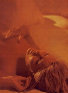 Бо Дерек разделась  в журнале Playboy фото #13