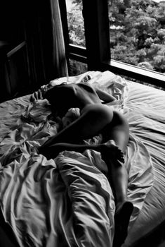 Голая попа Кейт Аптон в фотокниге Culo, Ноябрь 2011