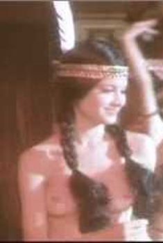 Голая Бриджит Фонда в фильме «Скандал», 1989