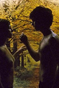 Голая Джессика Бил в фильме «Окись», 2008