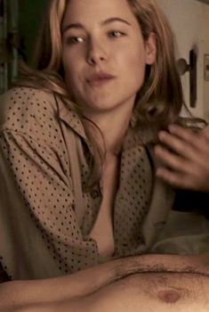 Каролин Давернас засветила грудь в фильме «Смерть супермена», 2006