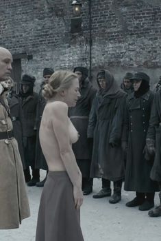 Голая Натали Пресс в фильме «По этапу», 2006
