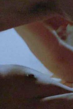 Голая Паулина Гальвес в фильме «Лицо террора», 2004