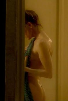 Голая Рене Зеллвегер в фильме «Только правда», 2016