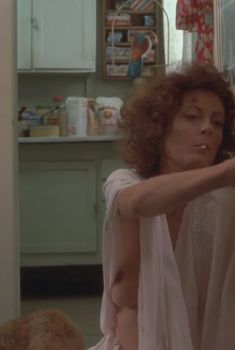 Голая Сьюзен Сарандон в фильме «Дархэмские быки», 1988