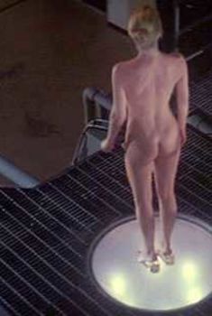 Голая Сьюзэн Дей в фильме «Сотворивший красоток», 1981