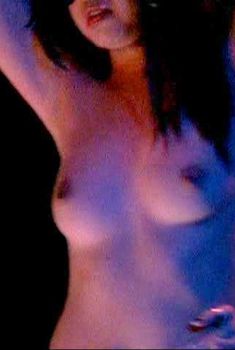 Голая Сьюзэн Хейл в фильме «Лига мечты», 2014