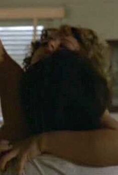 Голая Сэлли Стразерс в фильме «Пять легких пьес», 1970