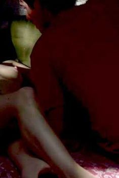 Голая Терил Бруйетт в фильме «Непристойное кино», 2009