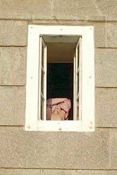 Голая Тхюй Ан Лю в фильме «Дива», 1981