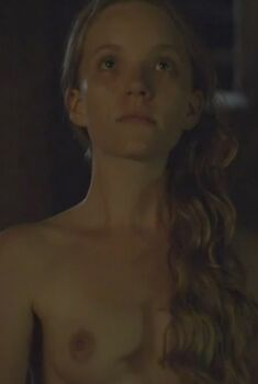 Голая Тэмзин Мёрчант в сериале «Тюдоры», 2007