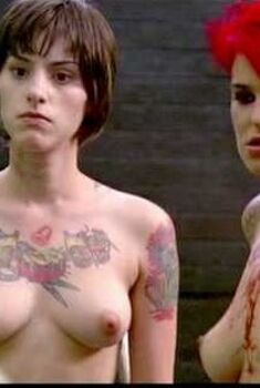 Голая Челси Ричардс в фильме «Пир 2. Кровавые секунды», 2008