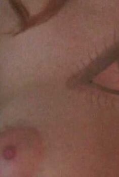 Голая Шанна Ломейстер в фильме «Ювелиры», 2000