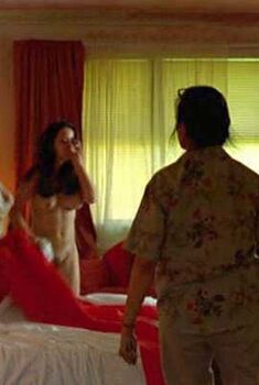 Голая Шерил Кэмпбелл в фильме «Мотель», 2005