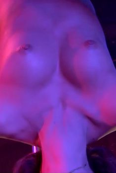 Голая Шерил Формоса в сериале «Криминальная Австралия», 2008