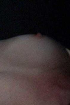 Голая Ширли МакЛейн в фильме «Отчаянные герои», 1971