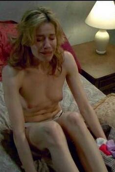 Голая Элина Мэдисон в фильме «Посмотри на меня», 2006