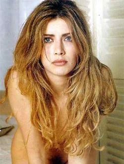 Голая Лоредана Канната