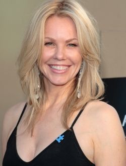 Голая Андреа Рот