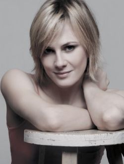 Голая Белен Фабра