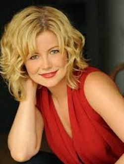 Голая Ким Поирьер